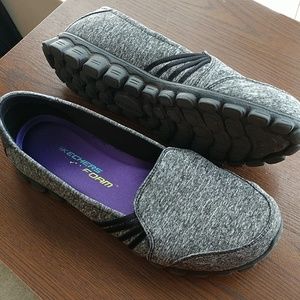 Skechers slipons, gray/black, size 8.5, NICE!!